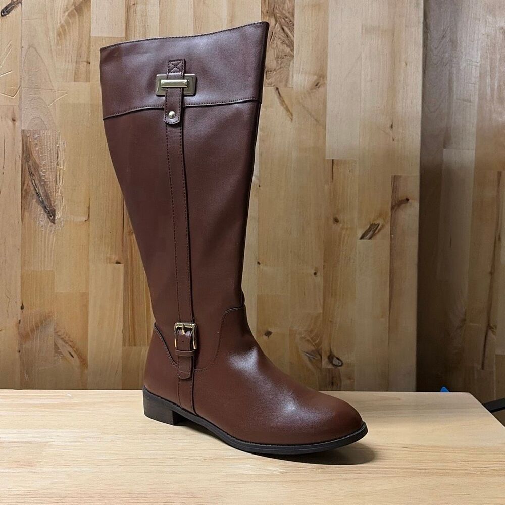 Karen Scott Deliee Riding Boots Womens 8.5W Wide Calf Cognac Brown Side Zip  NWB - Picture 2 of 8